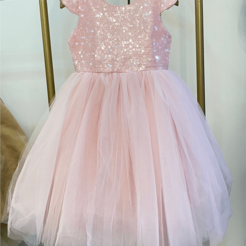 Vestido longo de tule com lantejoulas sem costas