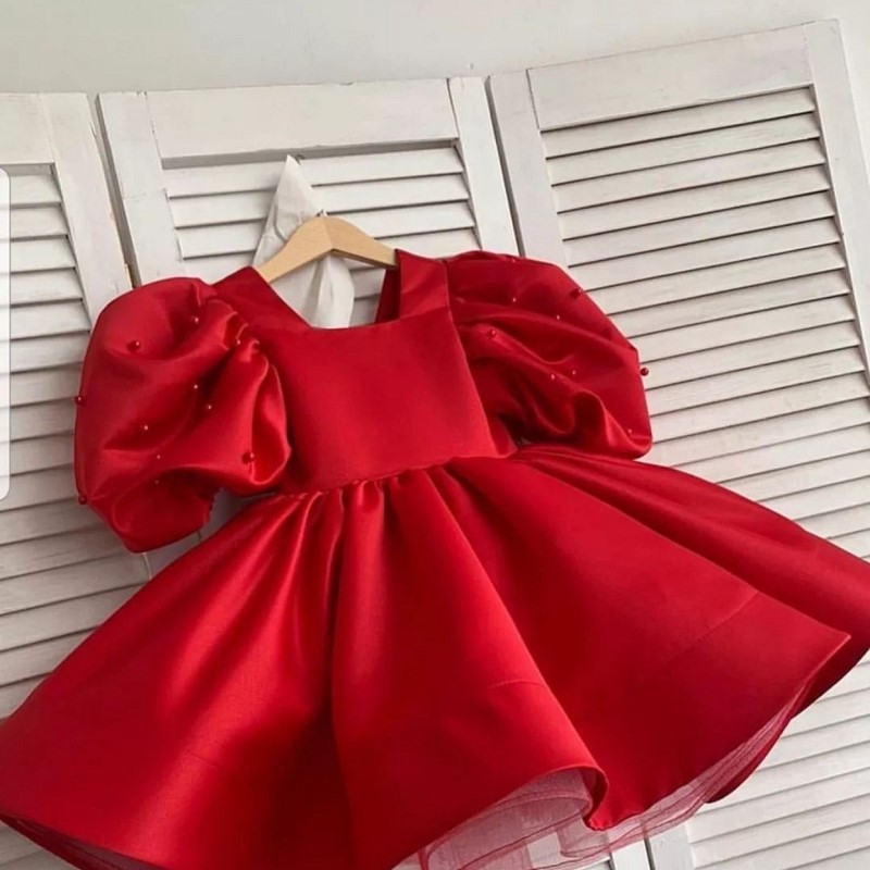 Vestido princesa manga bufante pérola vermelho